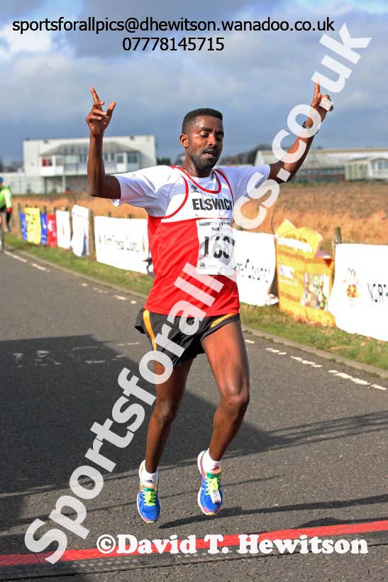 North Tyneside 10k Road Race, Whitley Bay. Photo: David T. Hewitson/Sports for All Pics